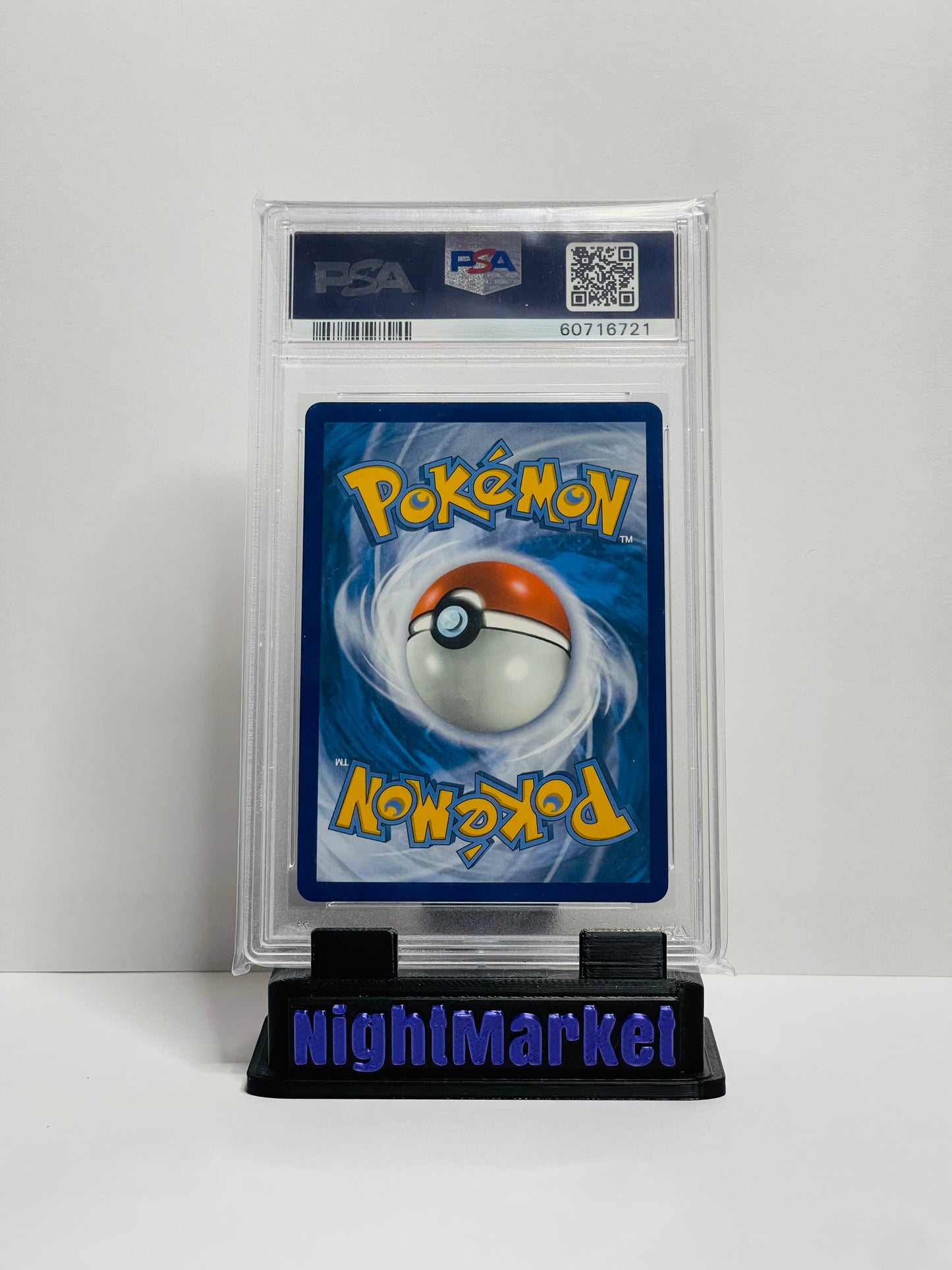 PSA 9 044/185 Pikachu VMAX